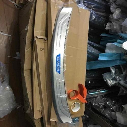 chống trầy cốp ngoài theo xe elantra