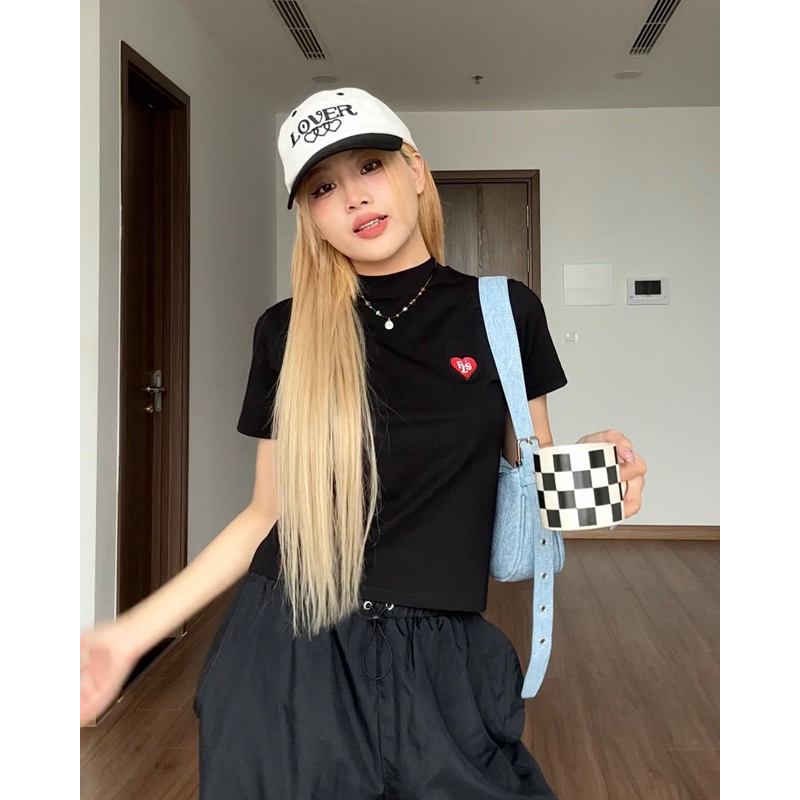 Áo thun croptop FEARLESS FLS Heart
