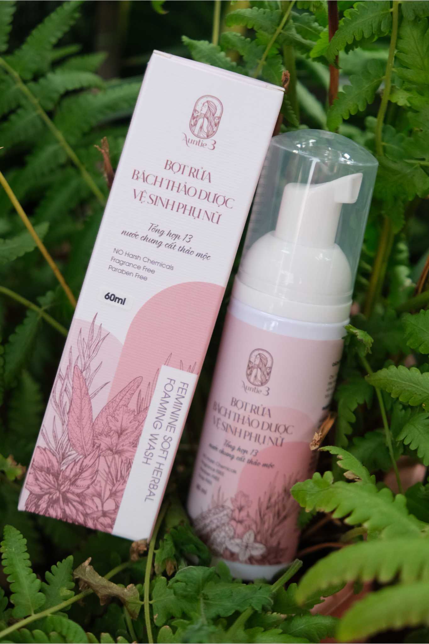 BỌT RỬA BÁCH THẢO DƯỢC VỆ SINH PHỤ NỮ 60ml