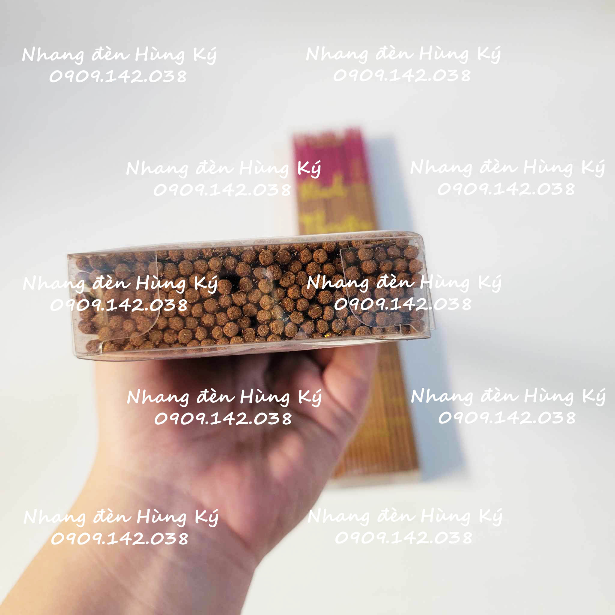 Nhang thơm thảo dược cao cấp Vĩnh Thuận Phát 4 tấc