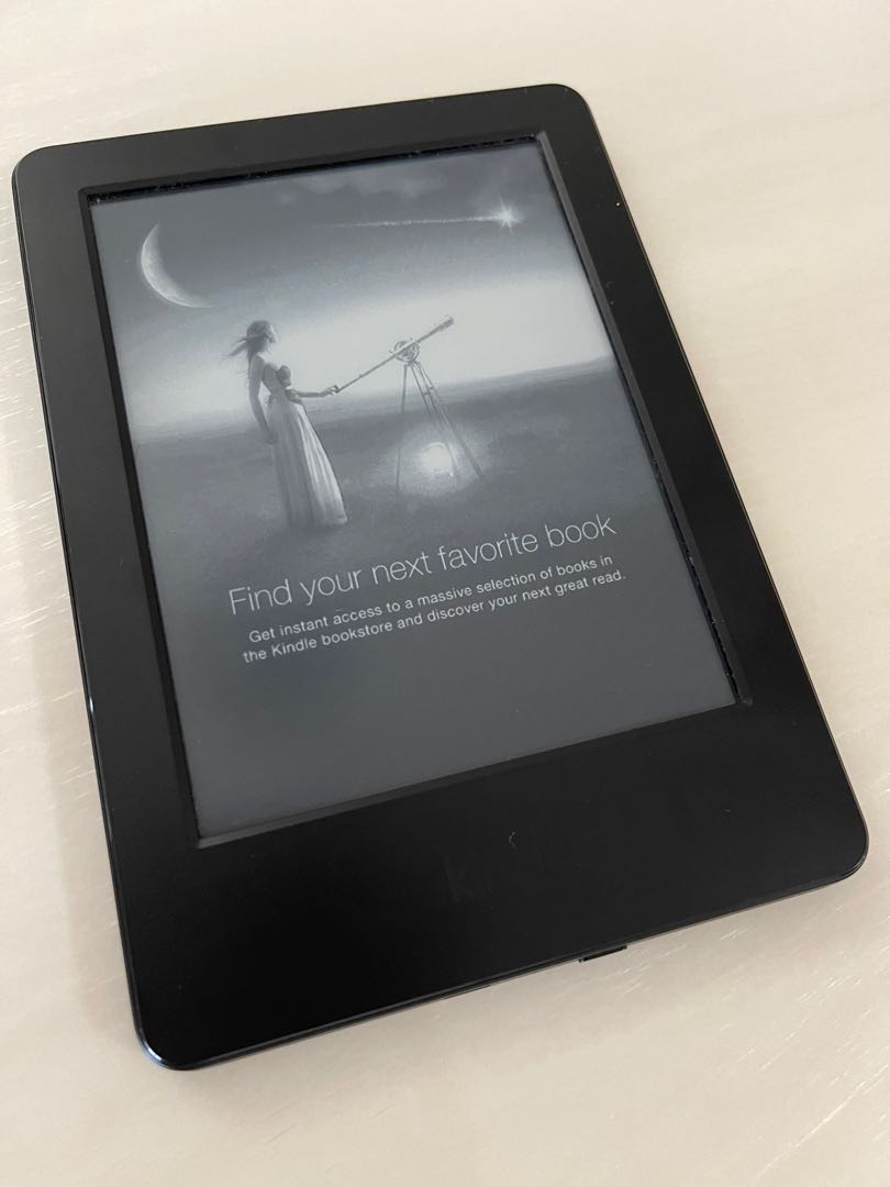 Máy Đọc Sách Điện Tử Amazon Kindle Basic 7th