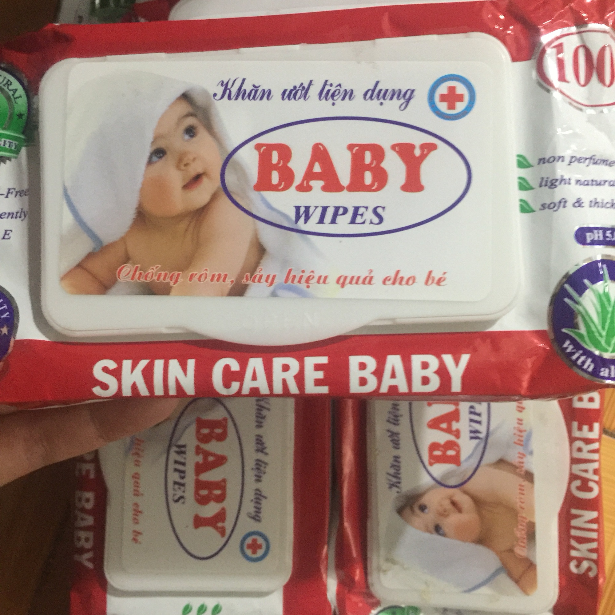 Khăn ướt Baby wipes 100 tờ