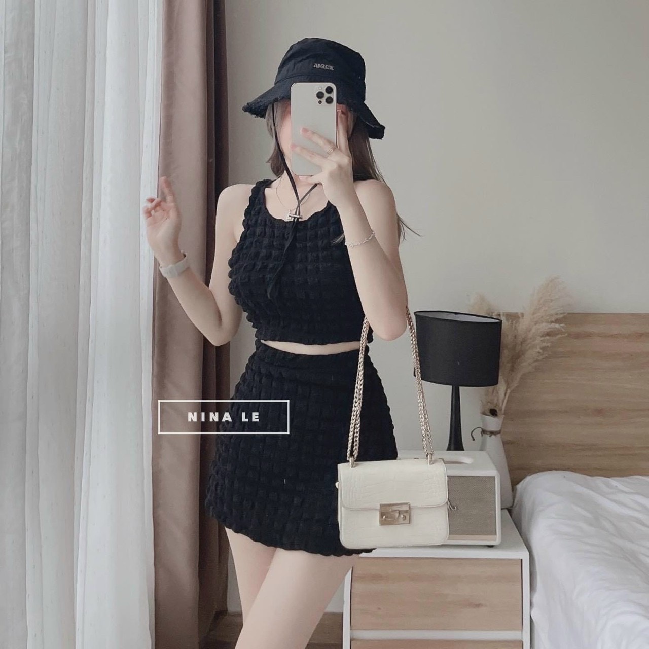 Set Áo Croptop Và Chân Váy Có Lót