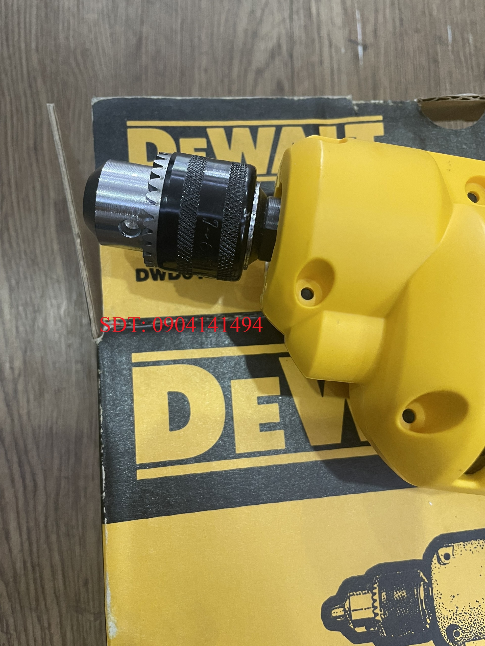 DeWALT - 380W - 6.5MM MÁY KHOAN SẮT ĐẢO CHIỀU - DWD010