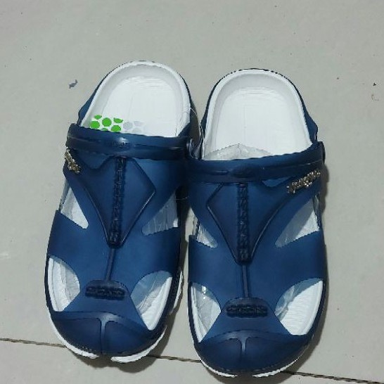 [HCM]Dép nhựa dẻo bít mũi nam đế êm chân 2 lớp