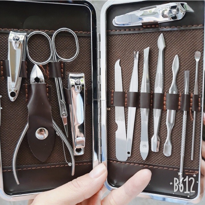 Bộ Dụng Cụ Chăm Sóc Móng 12 Món