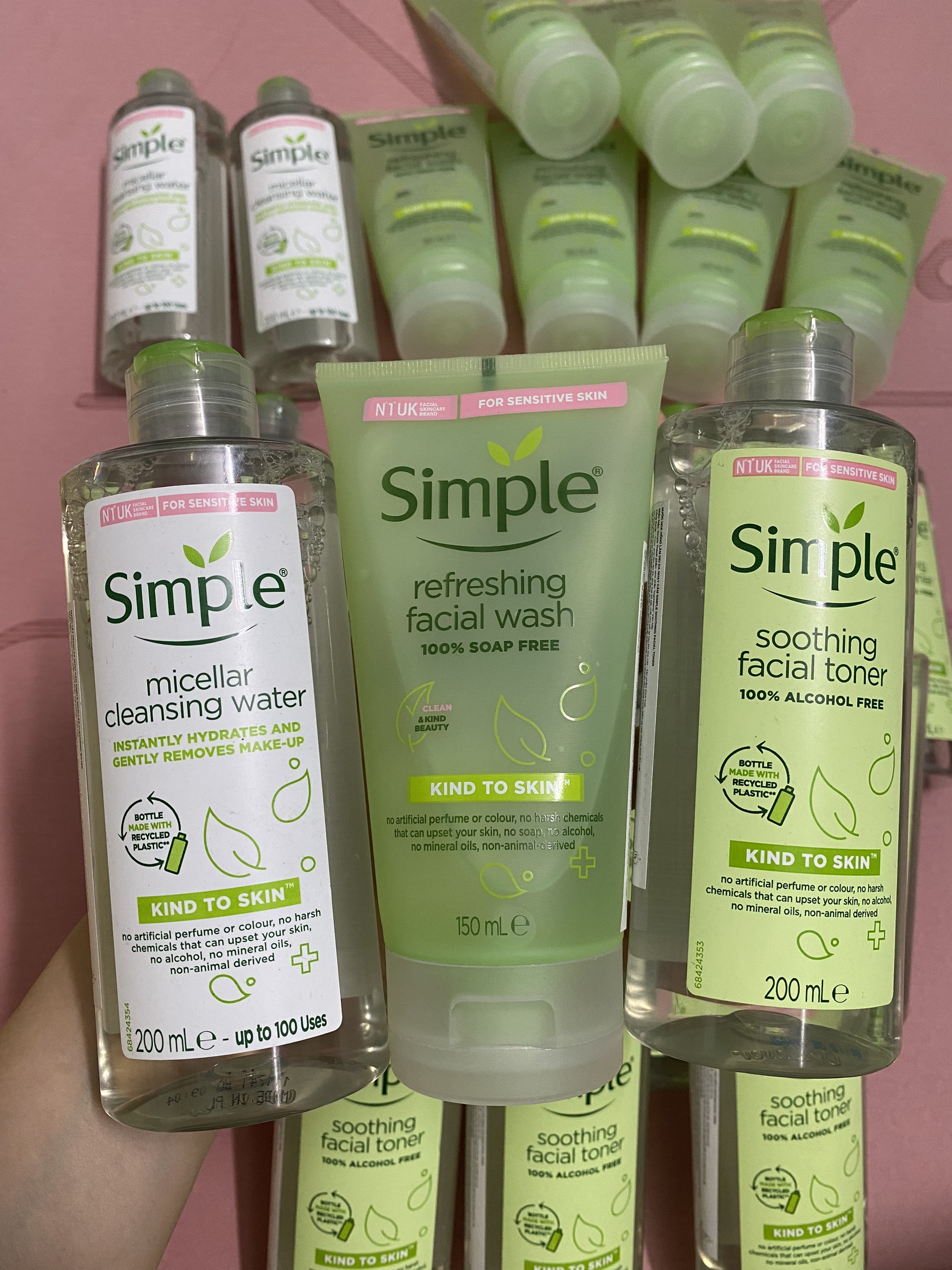 Combo 3 Simple ( Sữa Rửa Mặt + Toner Nước Hoa Hồng + Tẩy trang ) Làm Sạch Cân Bằng Da 150ml & 200ml & 125ml/Chai