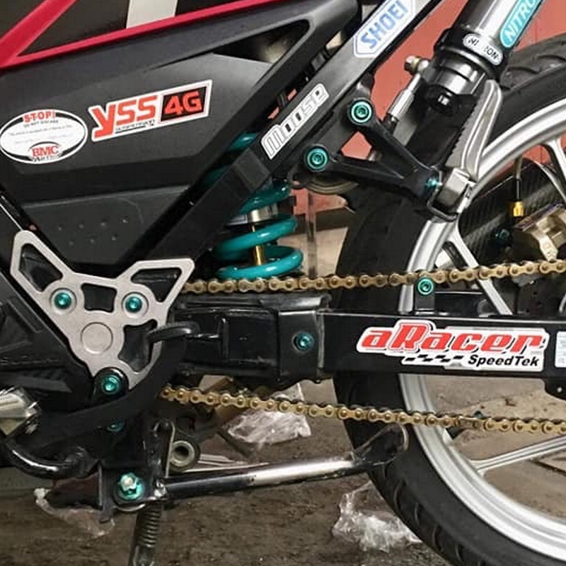 [HCM]CẶP CÁNH CHE PEN ĐẠP DÀNH CHO SATRIA RAIDER