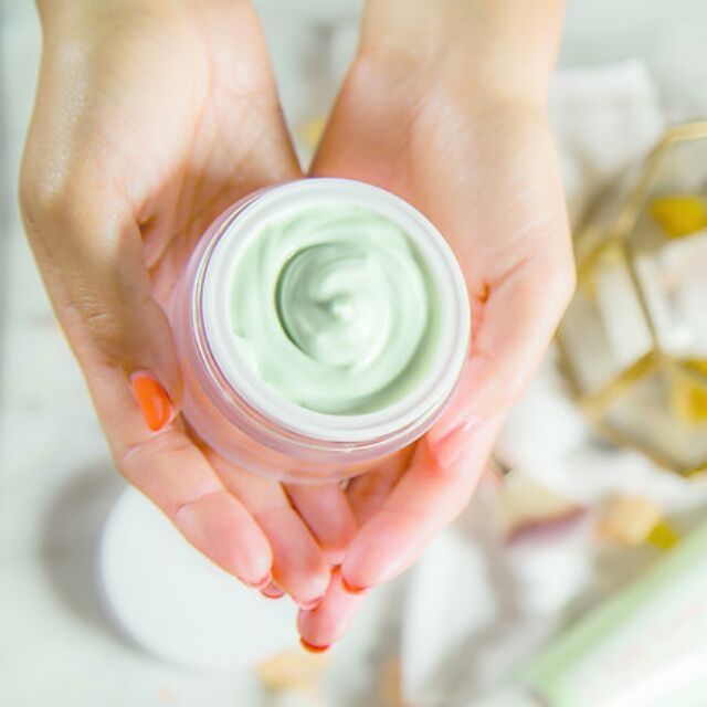 Kem dưỡng Kate Somerville ExfoliKate Glow Moisturizer