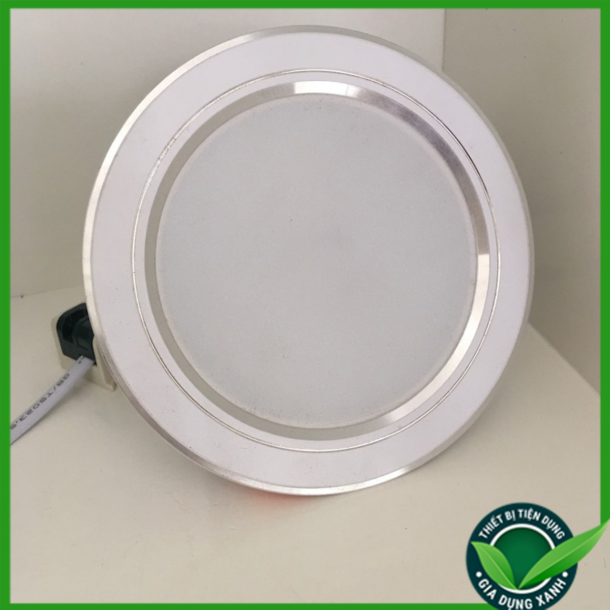 Đèn LED 7W Âm Trần Viền Bạc 3 Chế Độ Màu Sang Trọng, Tiết Kiệm Điện, Siêu Bền