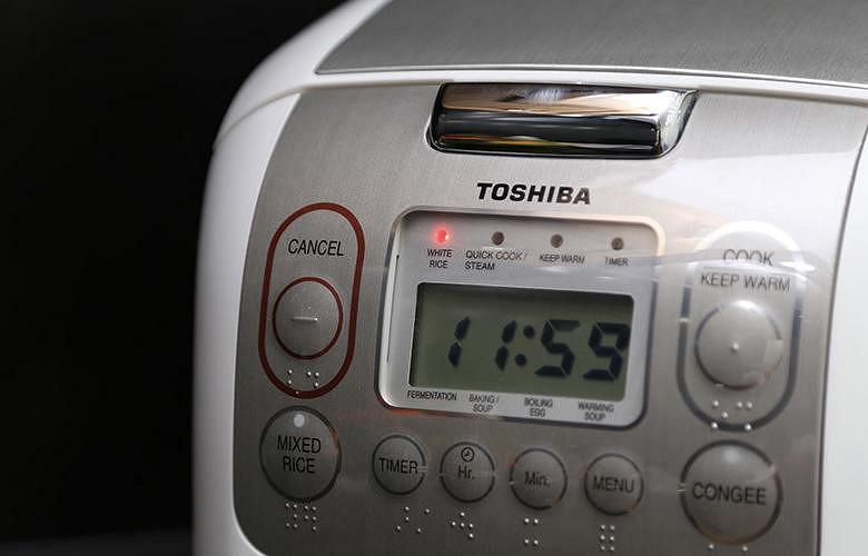 Nồi cơm điện tử Toshiba RC-10NMFVN(WT)