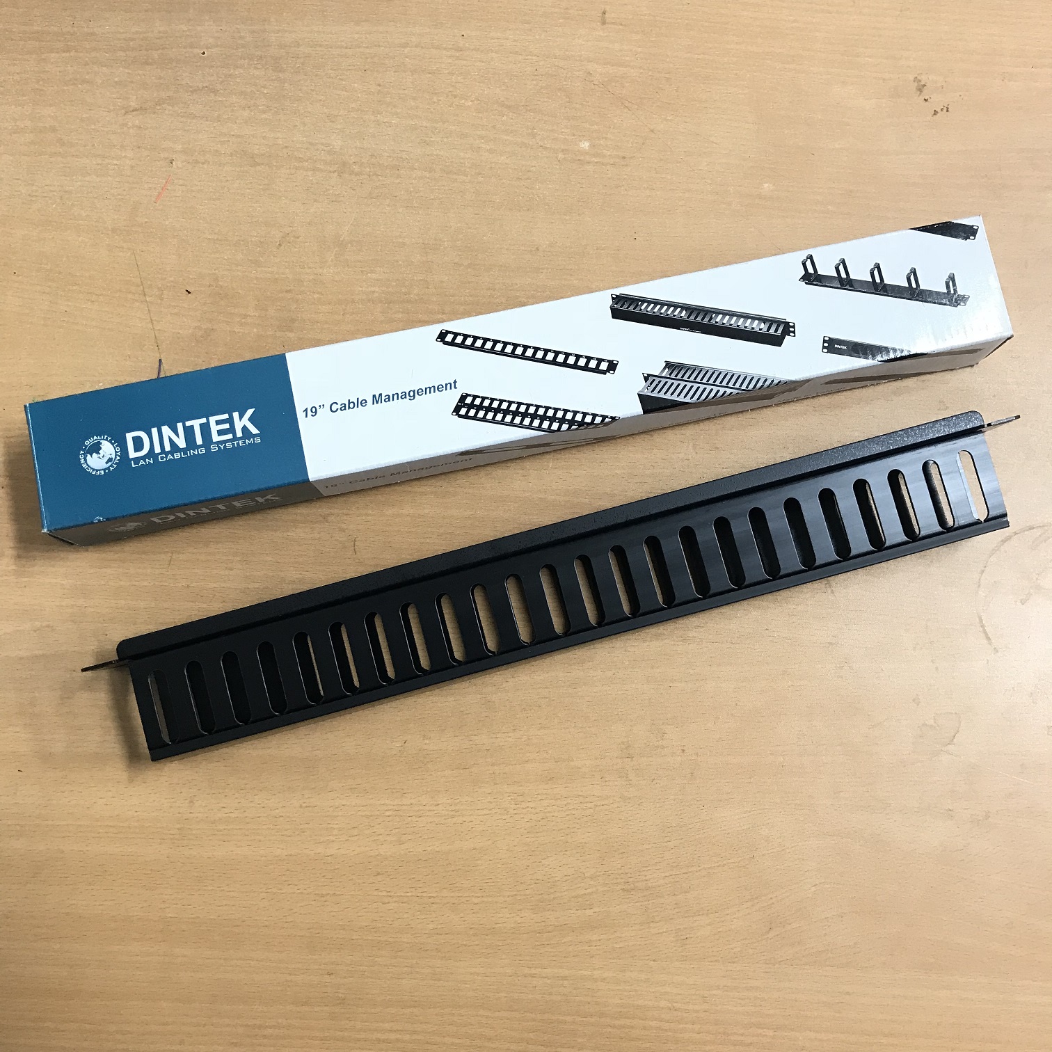 [HCM]Thanh quản lý cáp 24 port Dintek (2304-01003)