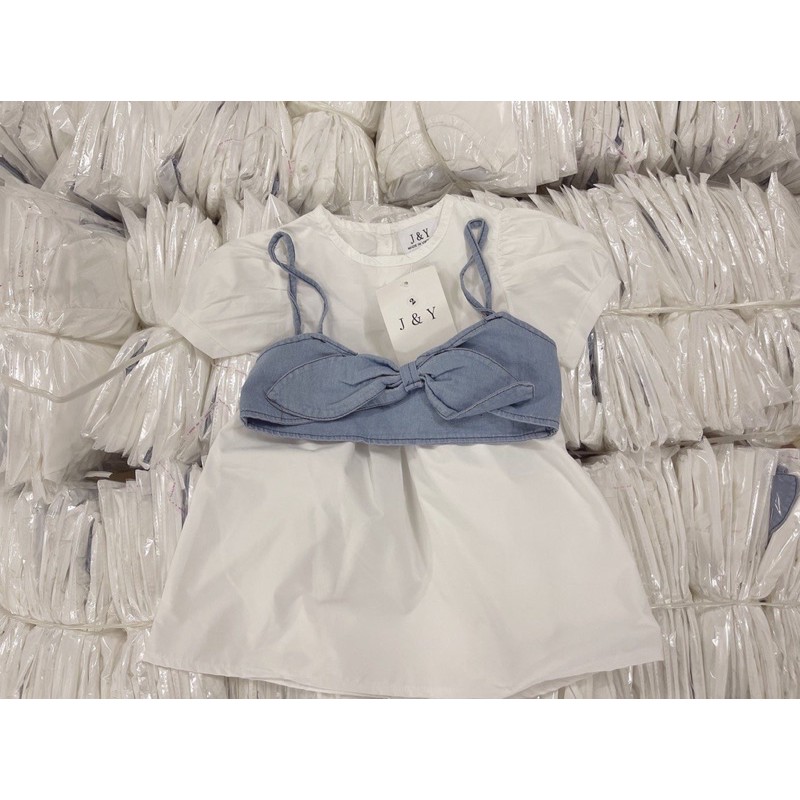 SET VÁY TRẮNG KÈM YẾM NƠ BÒ