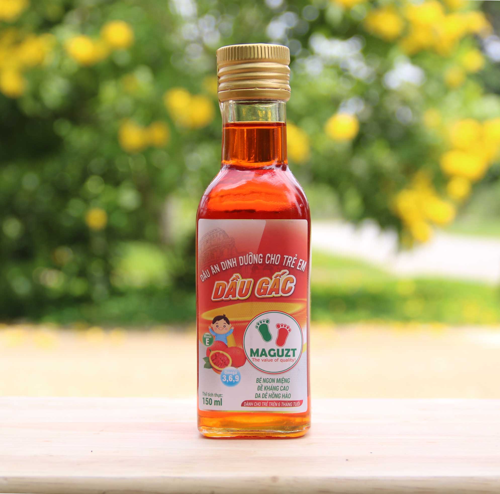 Dầu gấc cho bé ăn dặm Maguzt