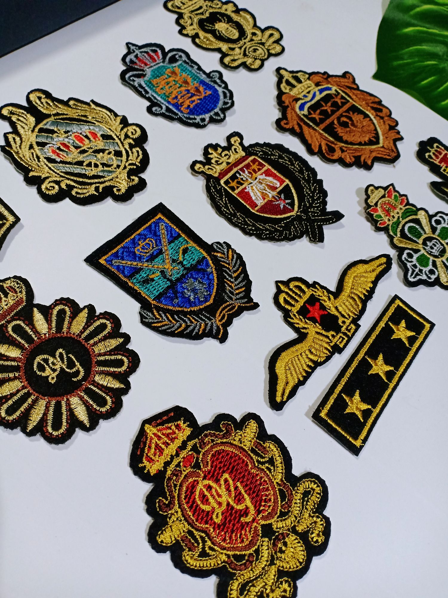 Bộ 5 Sticker Huy Hiệu Thêu Ủi Cao Cấp (Ảnh Thực Tế 100%)
