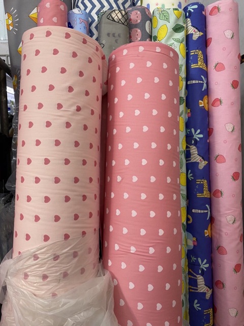 Vải thô mặt lụa 100% cotton mềm mát màu bé gái
