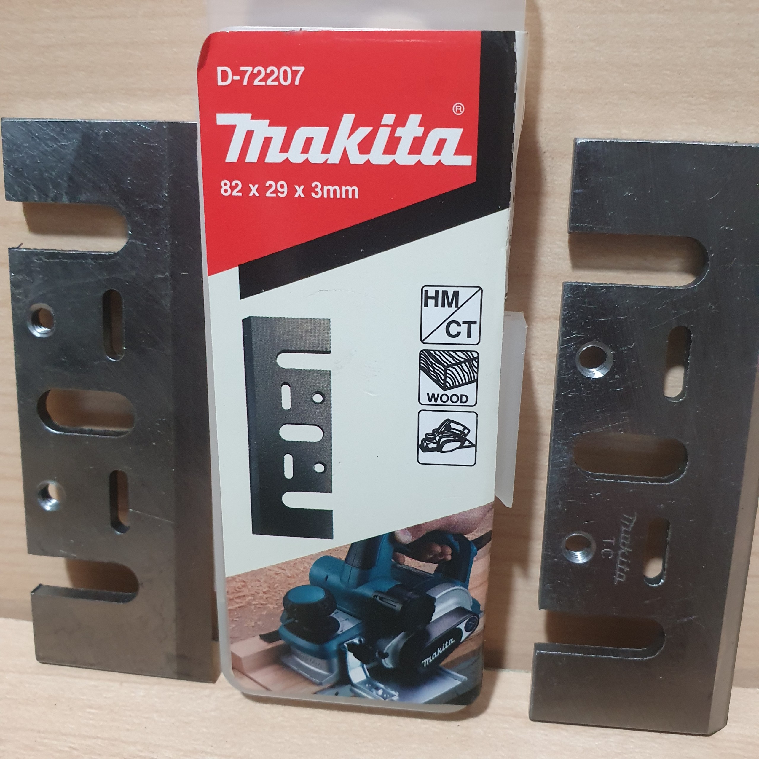 Lưỡi bào 82x29x3.0mm Makita D-72207