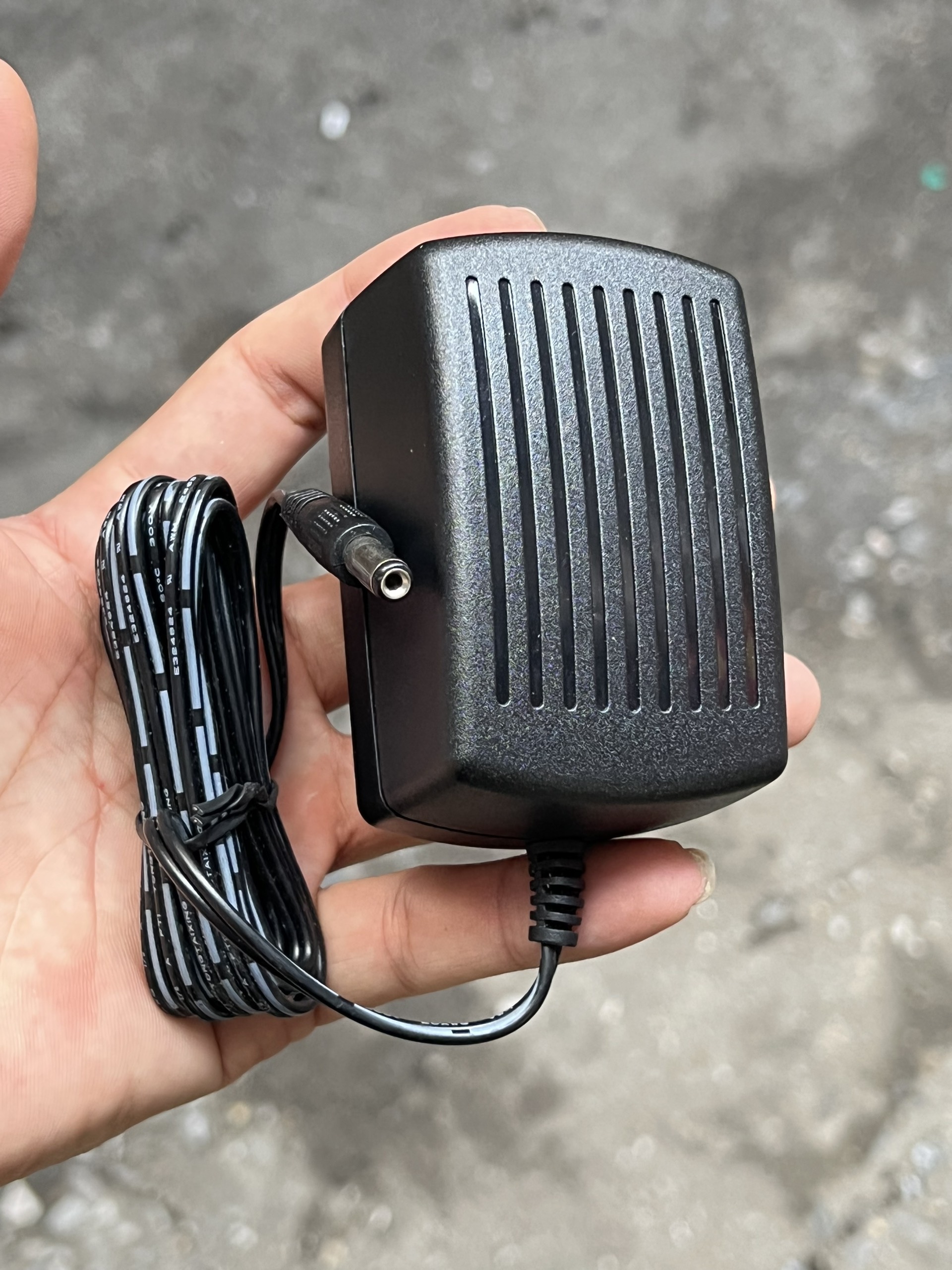SẠC PHILIPsS 24V 0.5A bản gốc