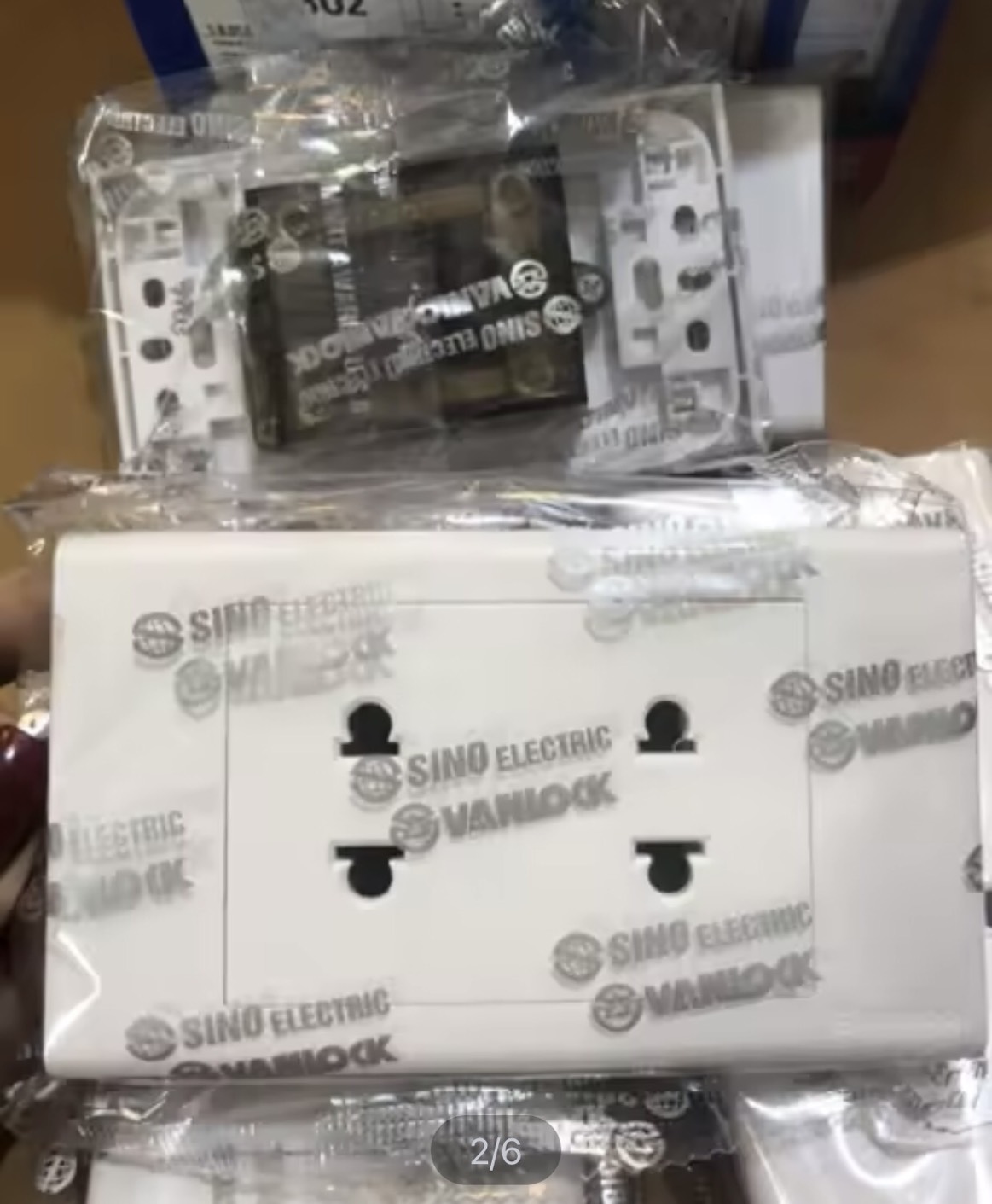 Ổ Cắm Đôi 2 Chấu mã S18 Sino