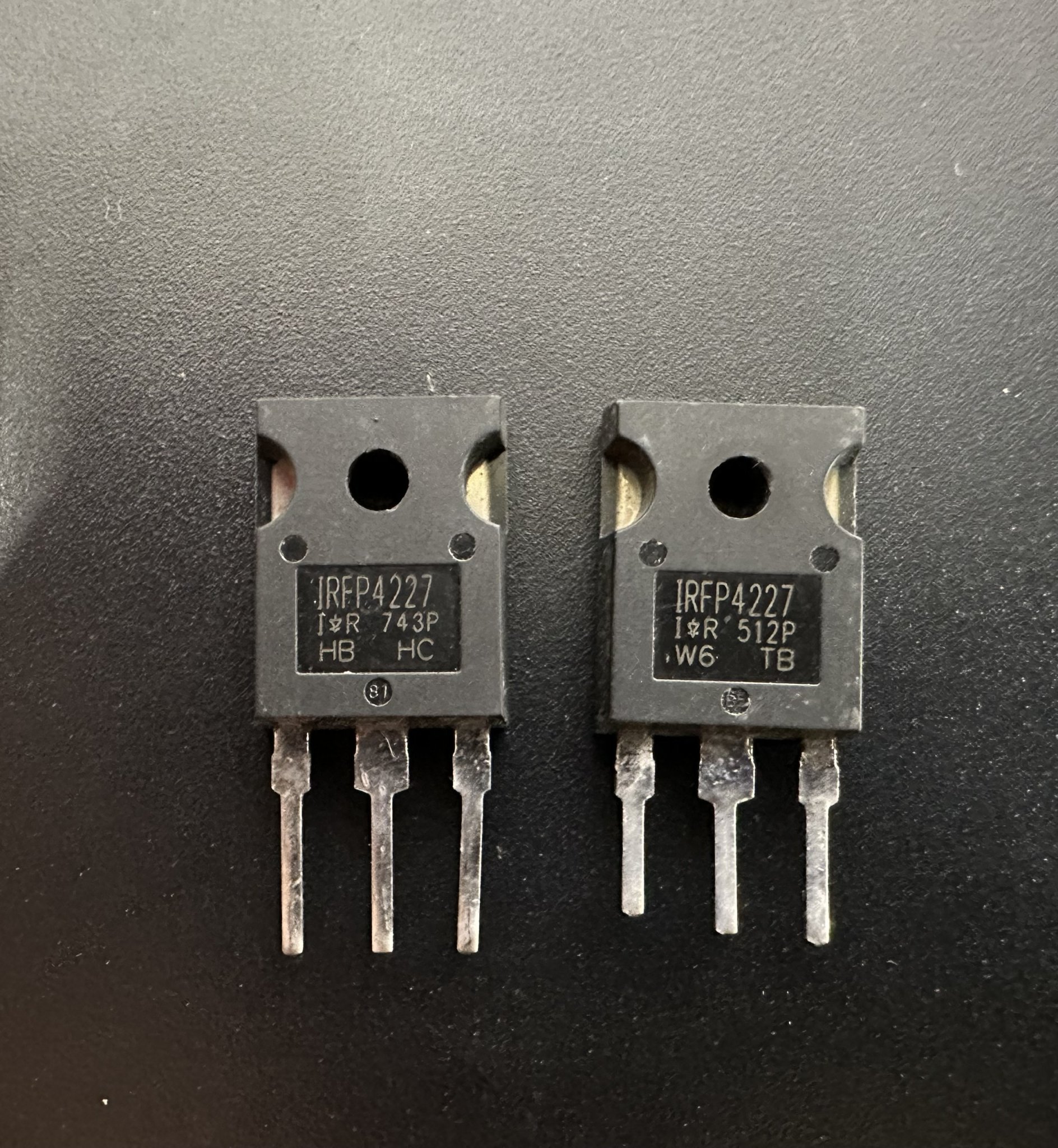 Mosfet irfp4227 4227 65a 200v to-247 hàng tháo máy
