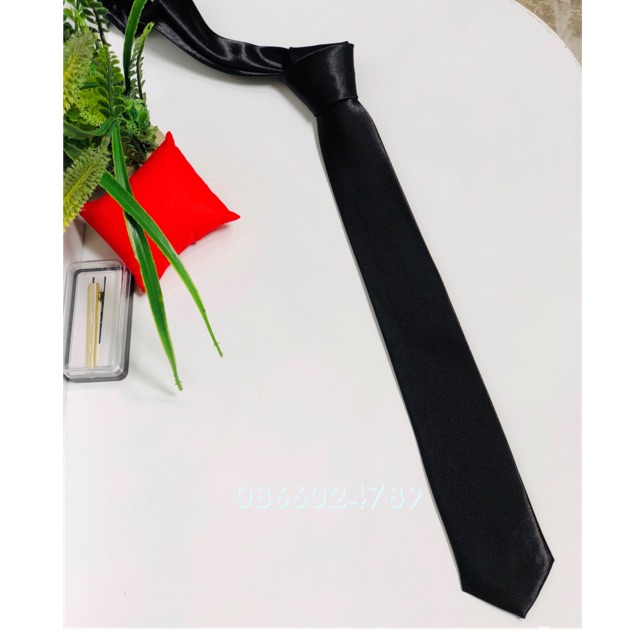 Cà Vạt Nam Bản Nhỏ 5Cm