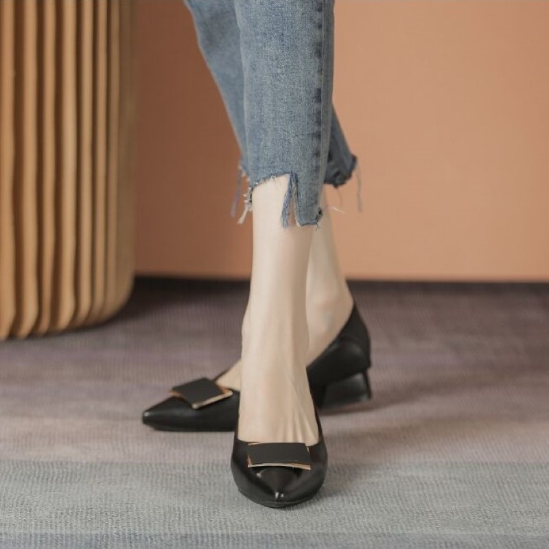 Giày big size nữ cao gót Quảng Châu GQC55