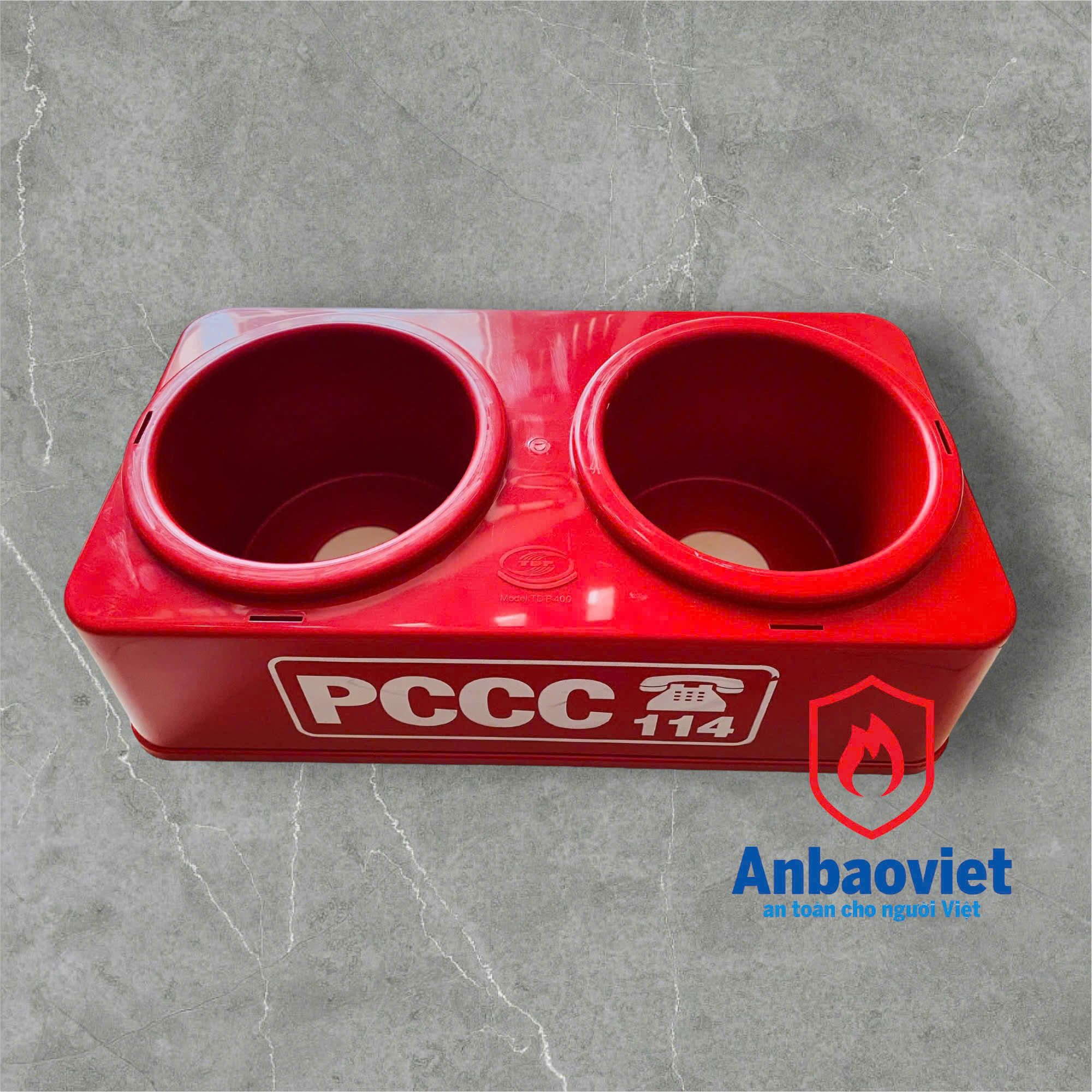 Kệ đôi đựng 02 bình chữa cháy, Kệ PCCC