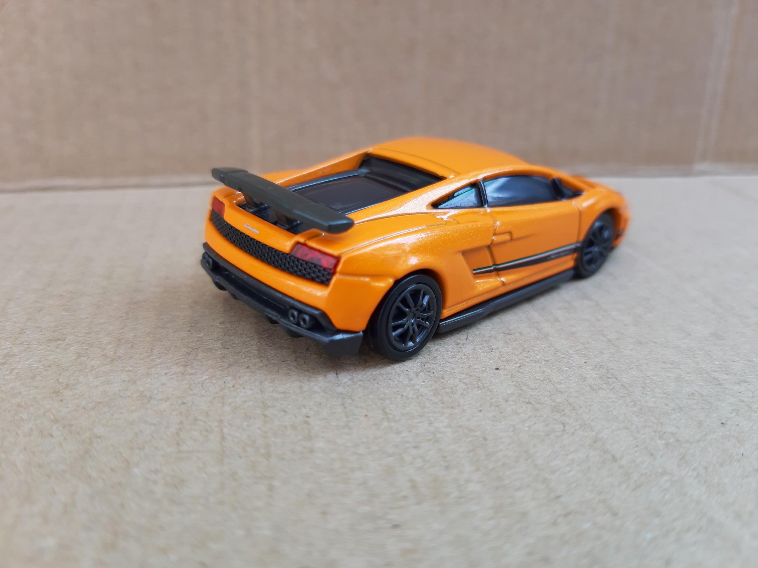 Xe mô hình Tomica - Siêu xe Lambor Gallardo màu cam