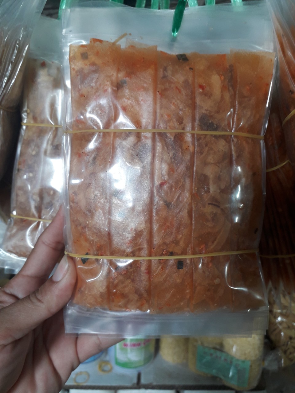 2 bịch bánh dẻo tôm cuốn hành phi ngon rẻ
