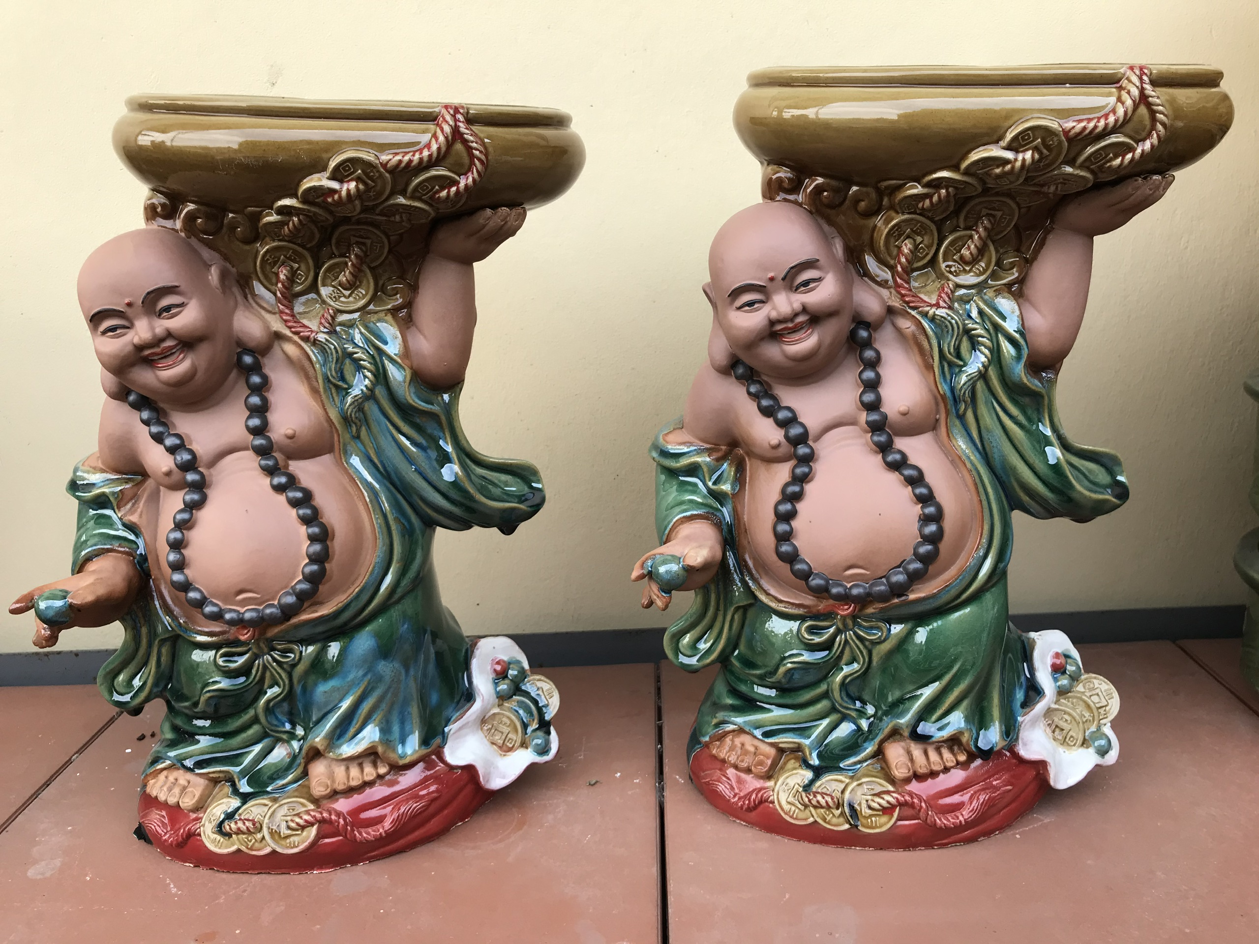 Chậu tương Di Lạc nâng ang