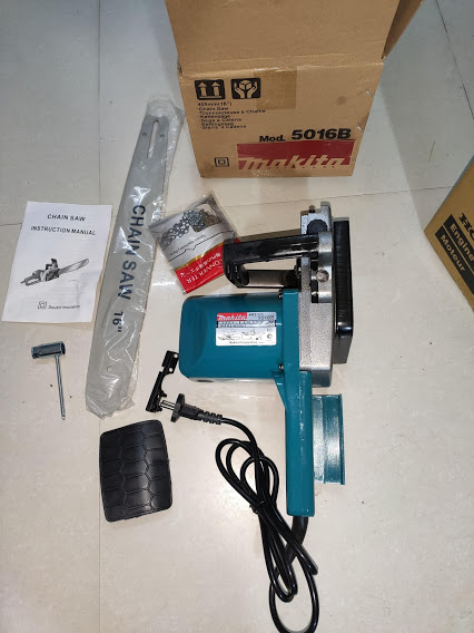 Máy cưa xích điện Makita 5016B, Made in Thailand, công suất 3800W, lam 16inch, xích 29 mắt cắt gỗ, bước 3/8inch, chân xích 1.3mm