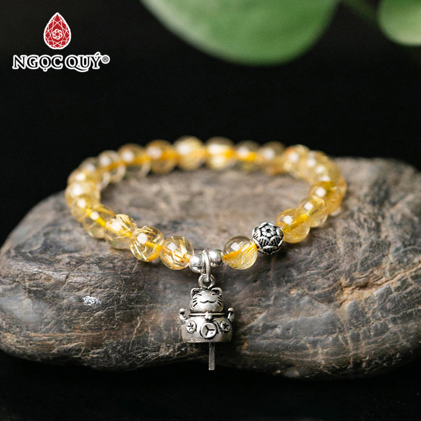 [HCM]Vòng tay đá thạch anh tóc vàng charm mèo thần tài mệnh thủykim - Ngọc Quý Gemstones