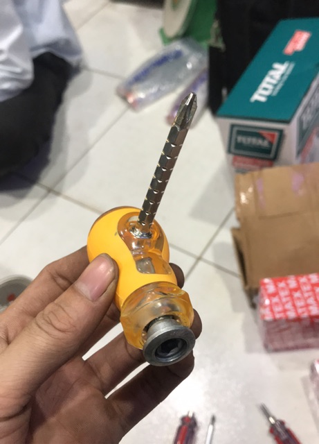 Tua vít 2 đầu ngắn