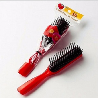 Lược chải tóc Sakura màu đỏ - Nội địa Nhật Bản
