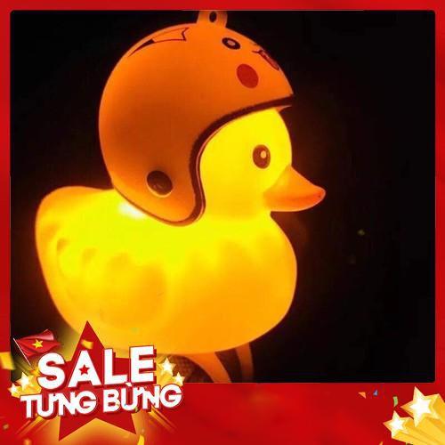 Vịt Vàng Chong Chóng Có Led Gắn Xe Máy Xe Đạp