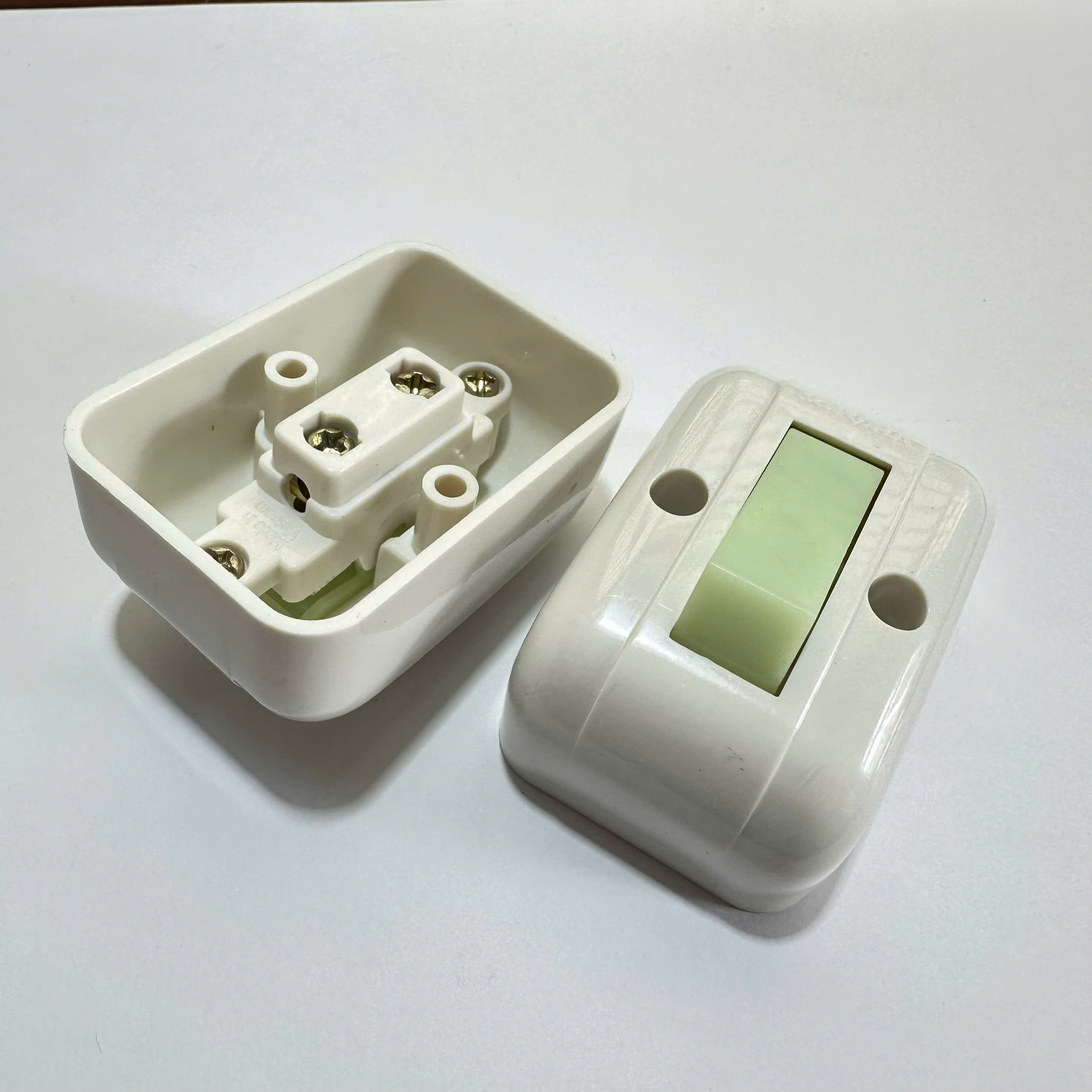 Công Tắc Rùa Sopoka 6A - 250V