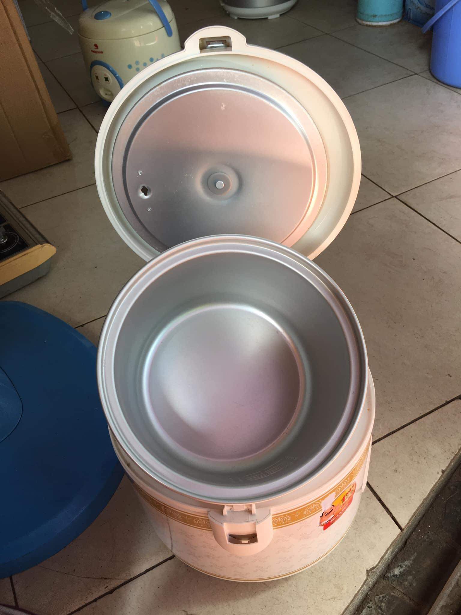 NỒI CƠM ĐIỆN SHARP THÁI LAN 1,2 LÍT[HÀNG TRƯNG BÀY MỚI 99%][GIẢM GIÁ]