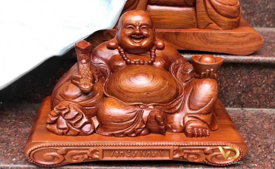 Tượng gỗ Phật Di Lặc bằng gỗ hương đế cong , tượng gỗ nguyên khối 40cm và 50cm