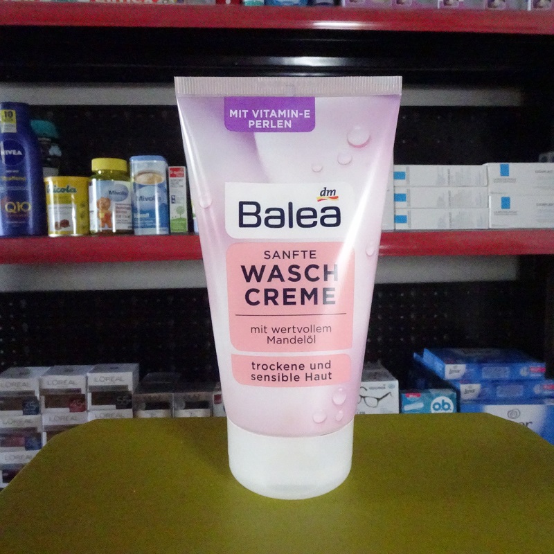 Sữa rửa mặt Balea dành cho da khô và nhạy cảm 150ml