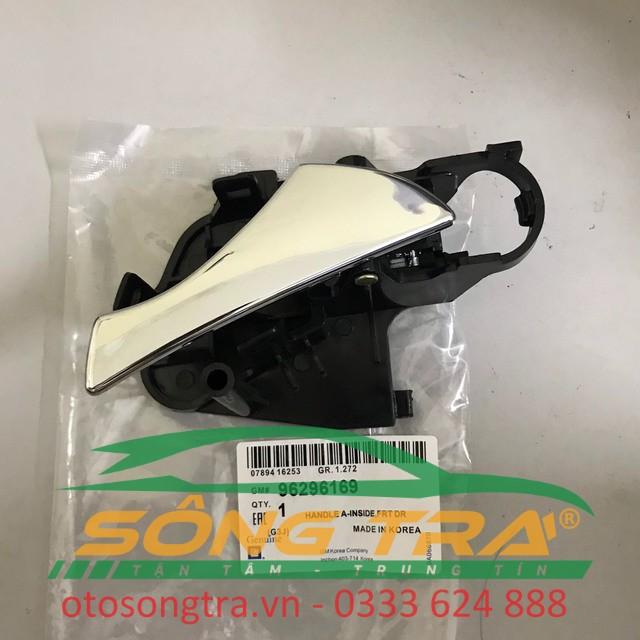 Tay mở cửa trong DAEWOO NUBIRA