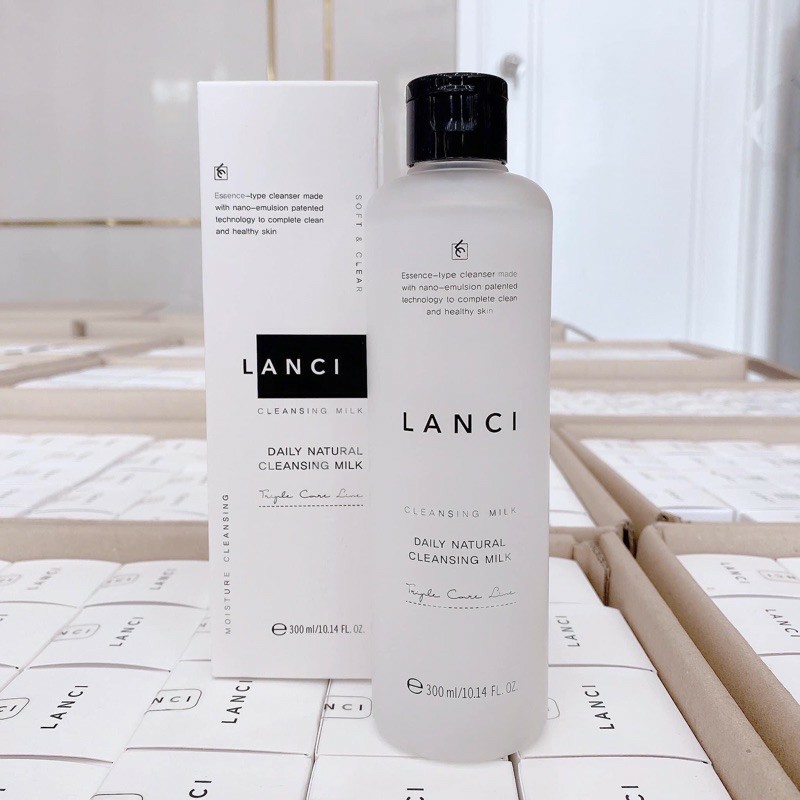 Nước tẩy trang đa năng LANCI dạng sữa 300ml