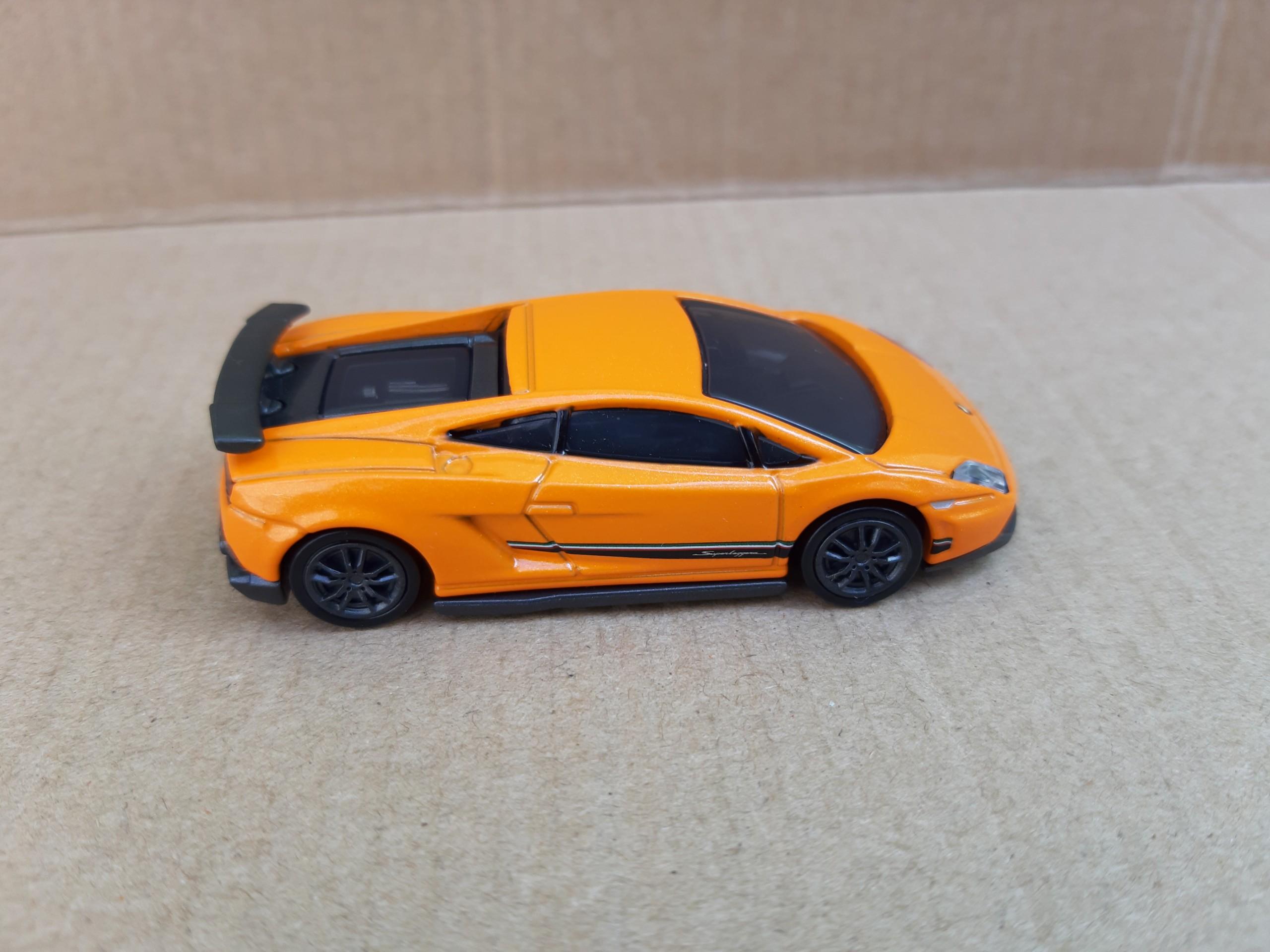 Xe mô hình Tomica - Siêu xe Lambor Gallardo màu cam