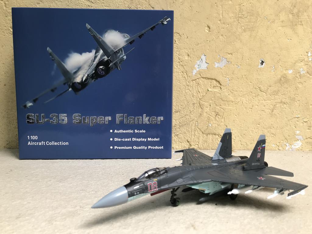 [HCM]Mô hình Máy bay SU-35 Super Flanke - 1:100