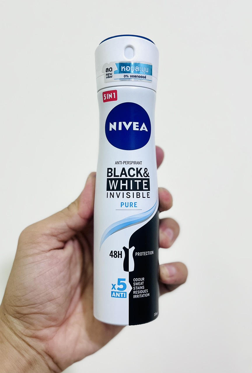Xịt Khử Mùi Nữ Nivea Extra 150ml extra brightening