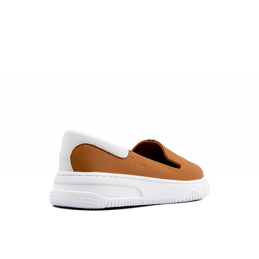 Hunting for a Sale in October |   30% Off Order 199K - Tomoyo Women's Microfiber Leather Sneakers "Super Lightweight" Tmw20502