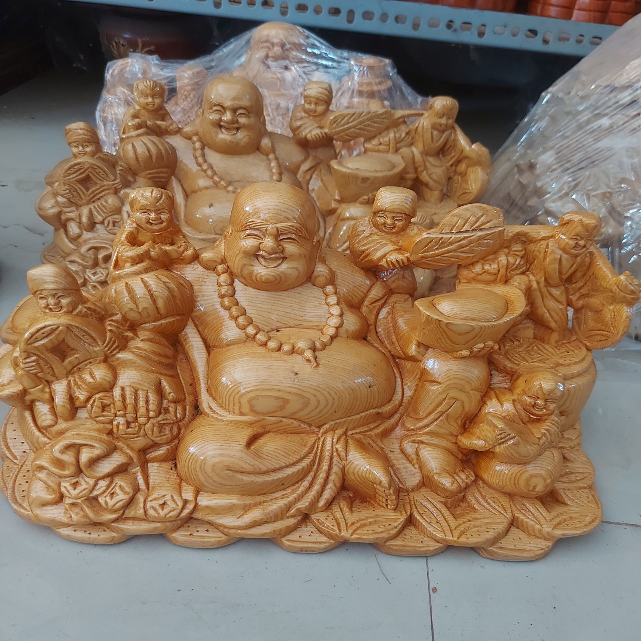 Tượng gỗ phong thuỷ - Tượng Phật Di Lặc Ngũ Phúc Ngang 40cm gỗ pomu nguyên khối
