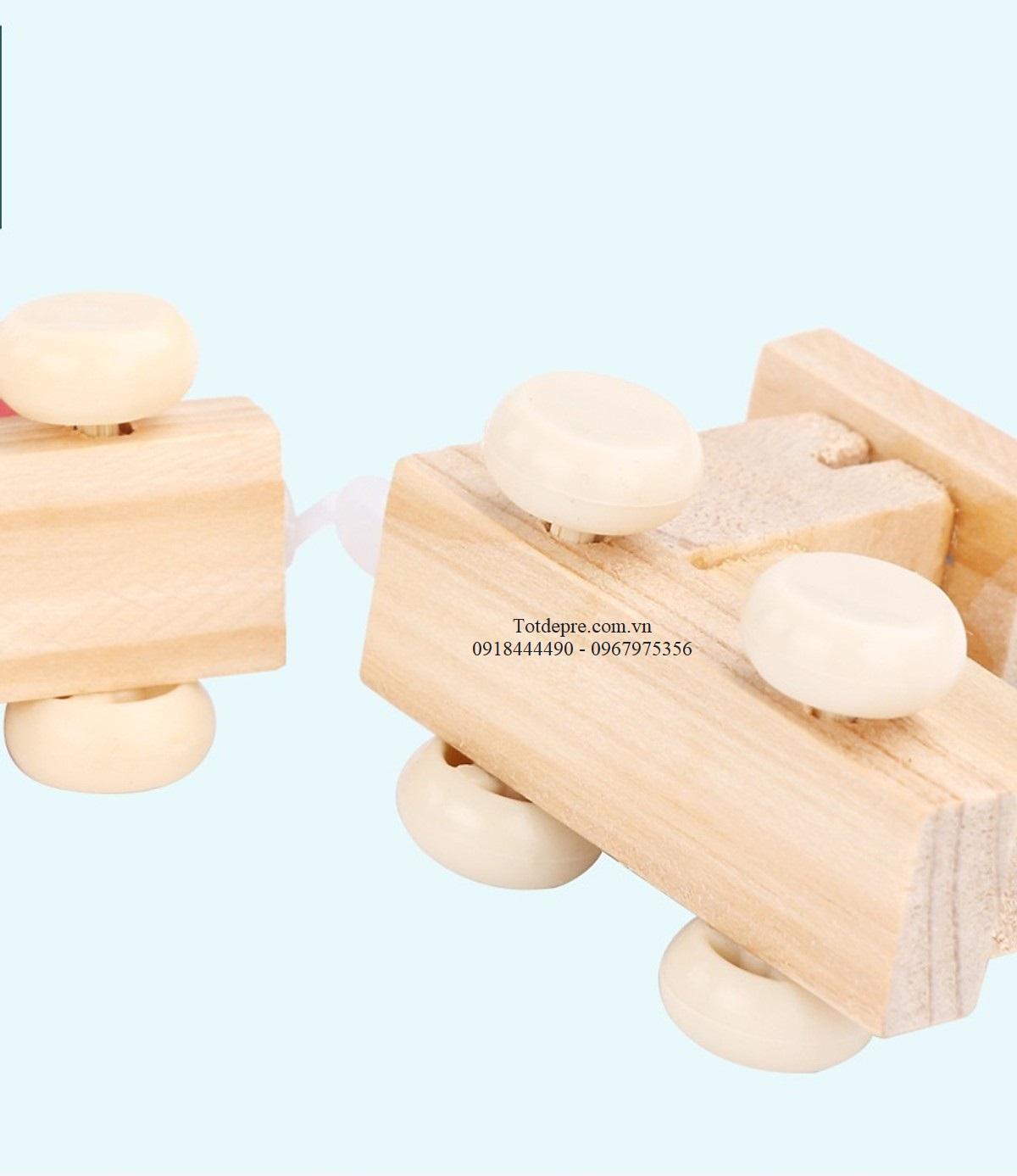 Đồ chơi gỗ đoàn tàu chở chữ cho bé