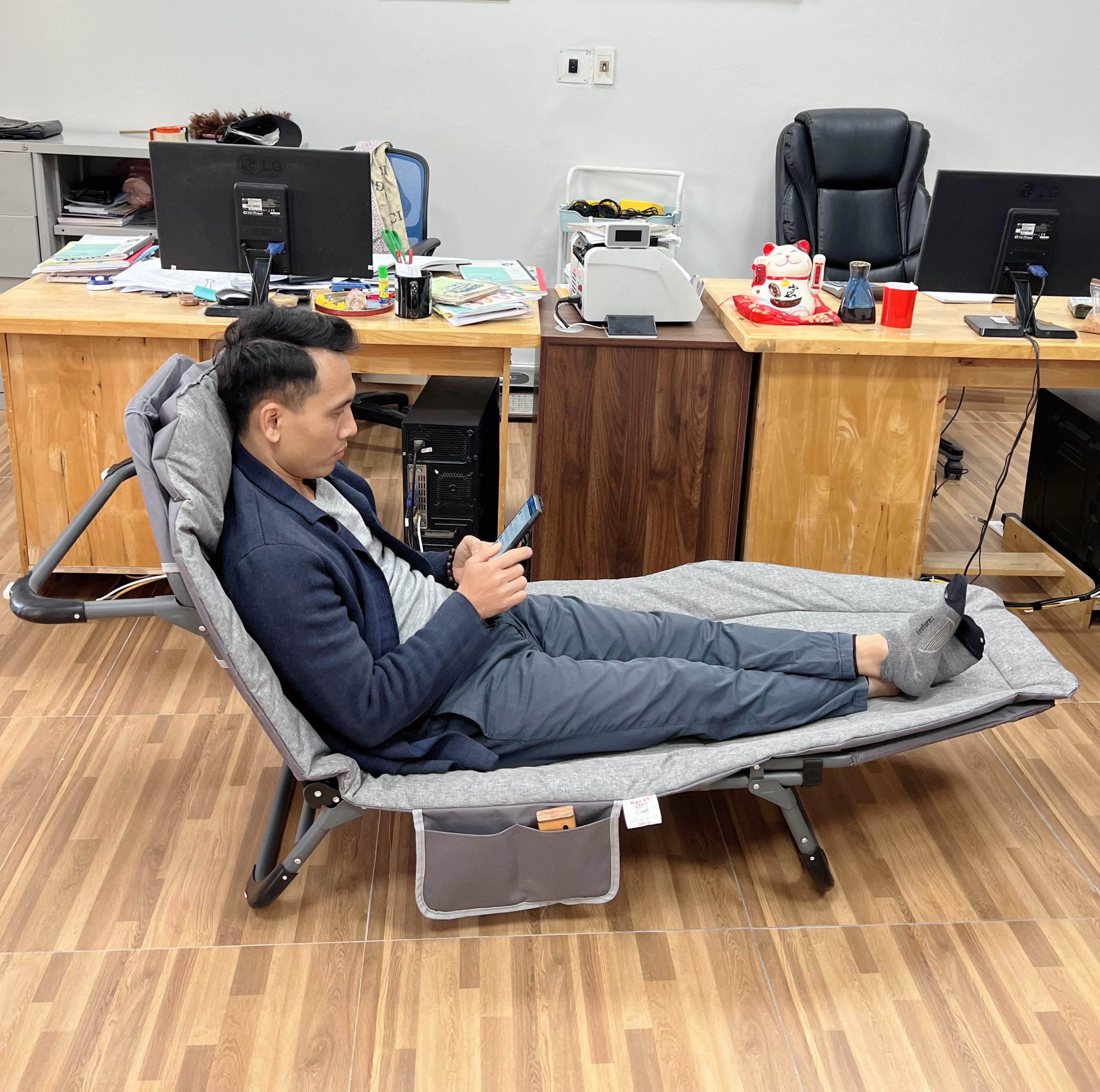 Giường gấp văn phòng đại vĩ