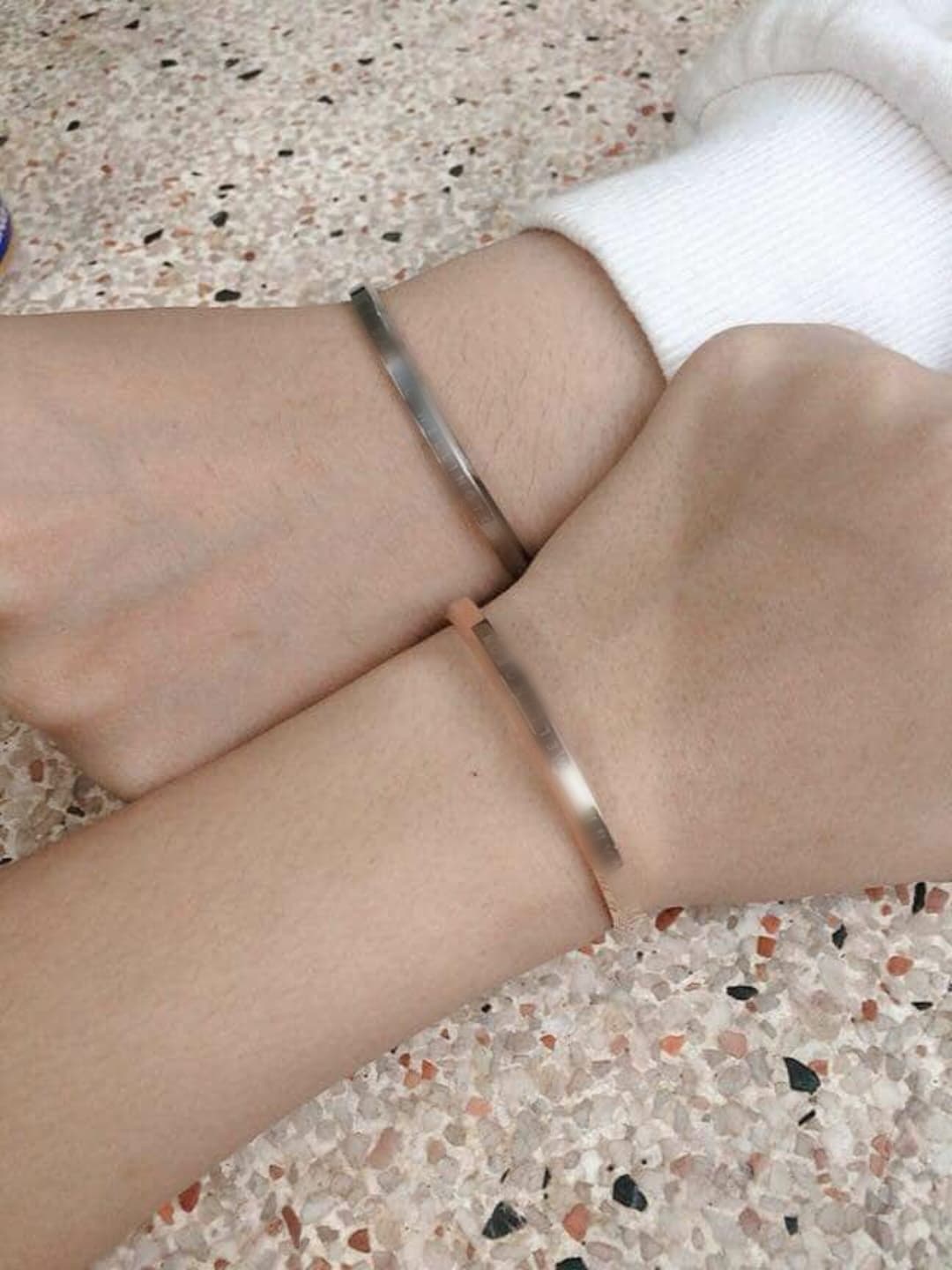 [HCM]Vòng Tay Cuff Ver 1 Full Box