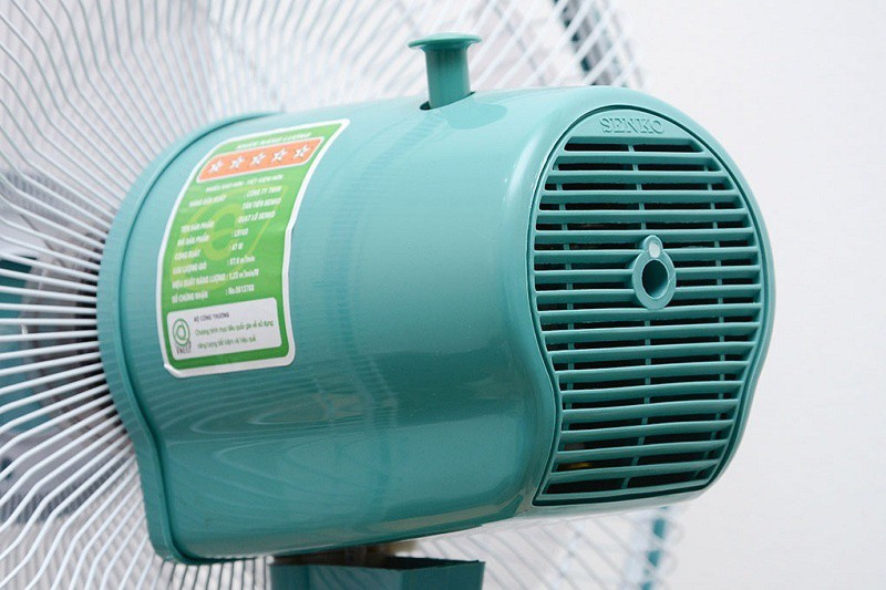 Quạt lỡ 3 cánh 47W Senko LS1630 - 3 tốc độ gió